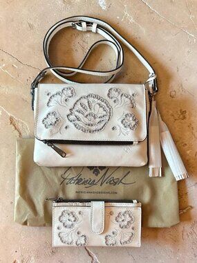 EUC LIKE NEW PATRICIA NASH Crossbody Purse & Wallet Hand Tooled Bone/Off White